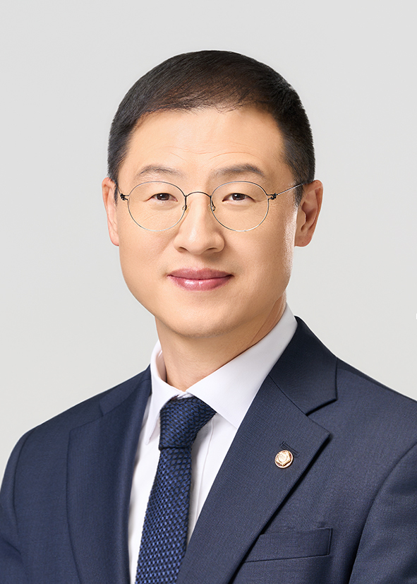 김태규