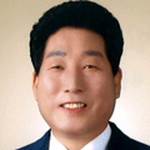 이우균