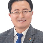 김관용