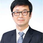 김희창