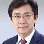 정일균