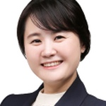이수련