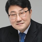 최정웅