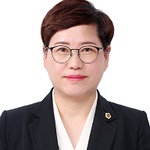 김나윤