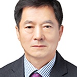 이철호