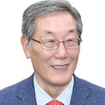 권기익