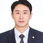 이현우