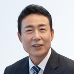 남일현
