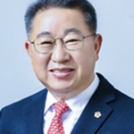 이한영