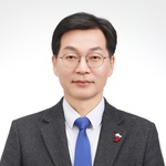 김중남