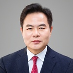 김학홍