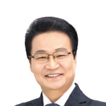 김용판