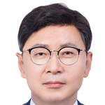 김철우
