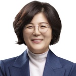 김보라